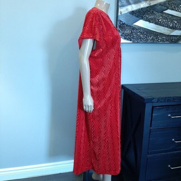 Vanity Fair Velvet Nightgown Womens One Size Short Sleeve Dolman Long Kaftan Red - Picture 8 of 11